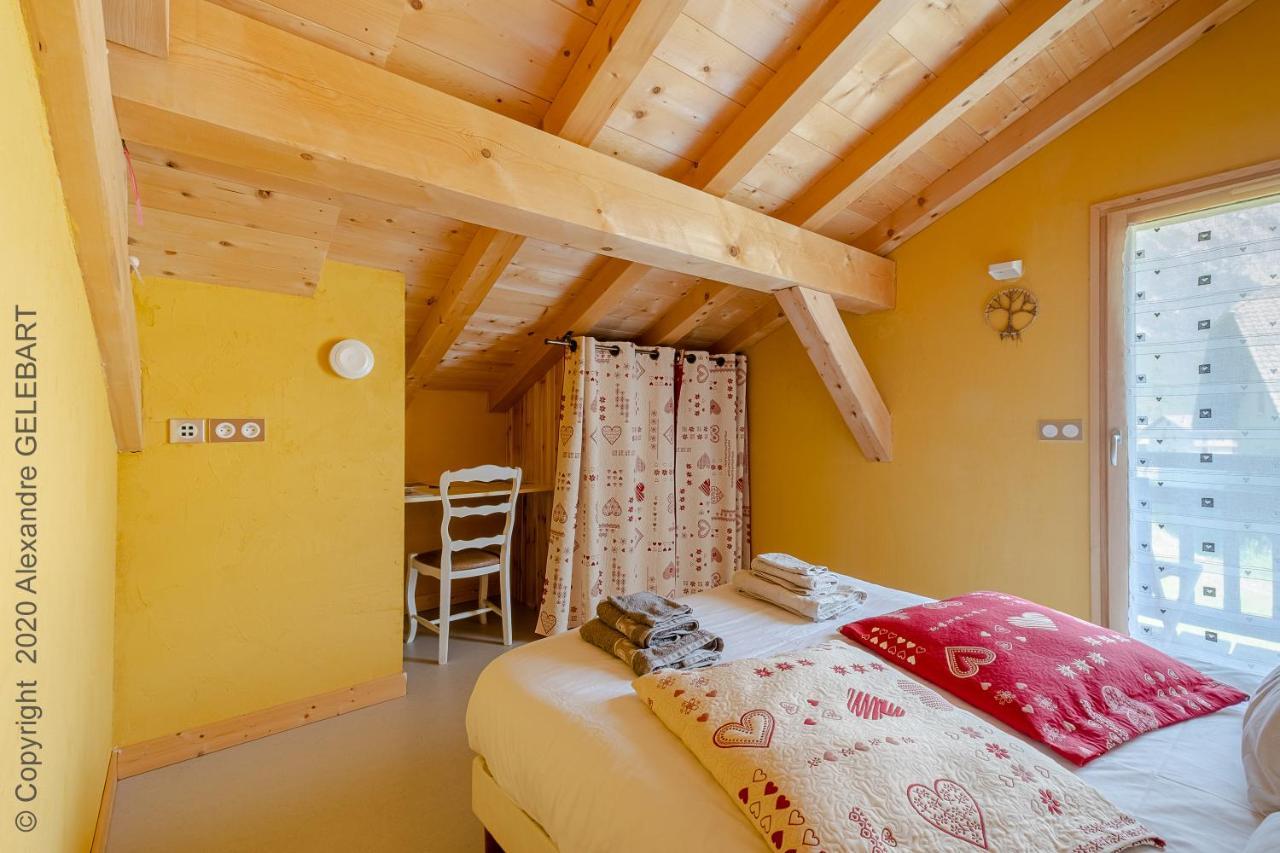 Mieussy Chalet Aux 3 Biches المظهر الخارجي الصورة