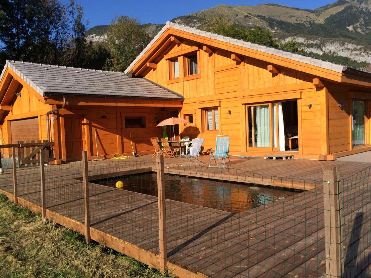 Mieussy Chalet Aux 3 Biches المظهر الخارجي الصورة
